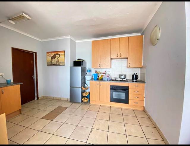 2 BEDROOM APARTMENT FOR SALE IN FERNDALE